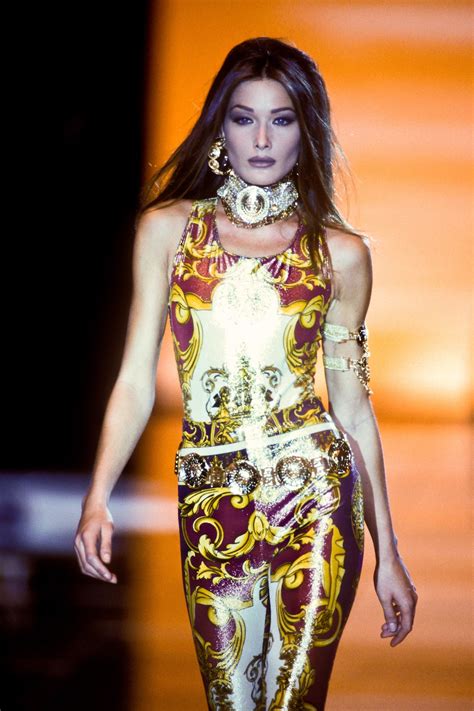 carla bruni versace|carla bruni fashion designer.